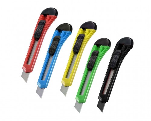 Maket Bıçağı 18 mm Plastik Gövde ÖZS 8889 Maket Bıçağı 18 mm Plastik Gövde ÖZS 8889